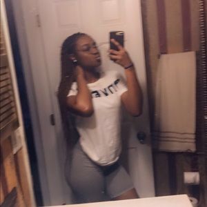 Meet your Posher, Kynni